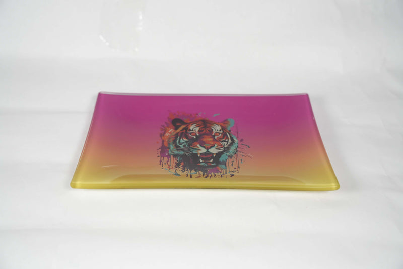 Vibrant Tiger | Shatter Resistant Glass Rolling Tray 8.6" x 5.9"